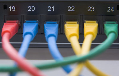 给企业网络提速 24口全千兆交换机大搜罗